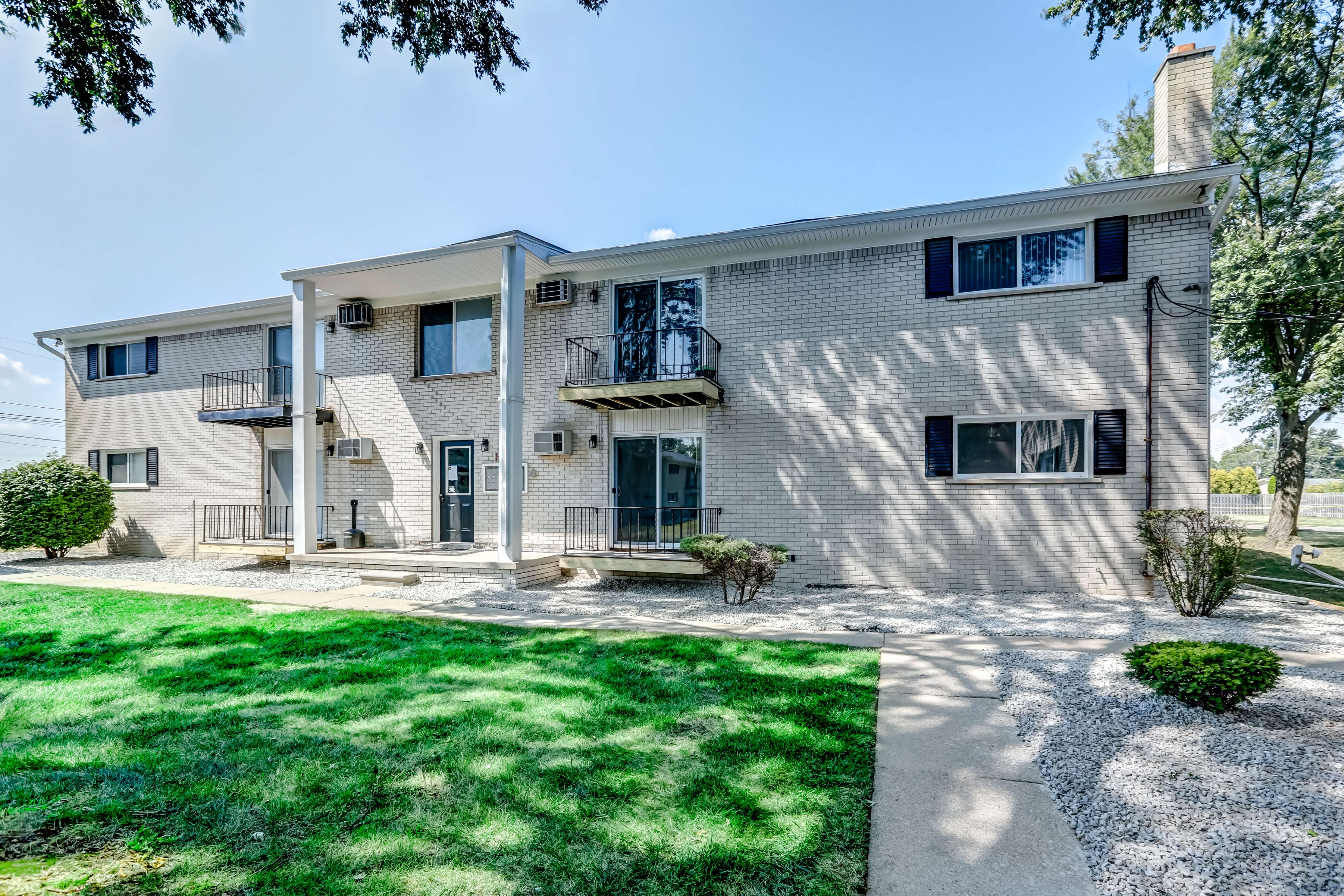 Apartment Housing Z on Pardee